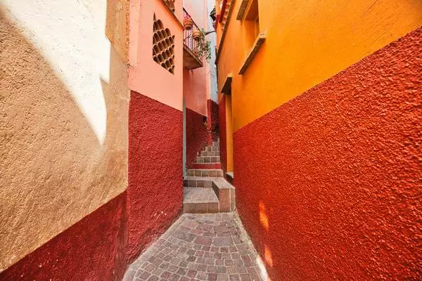 rue du baisé dans la ville de Guanajuato
